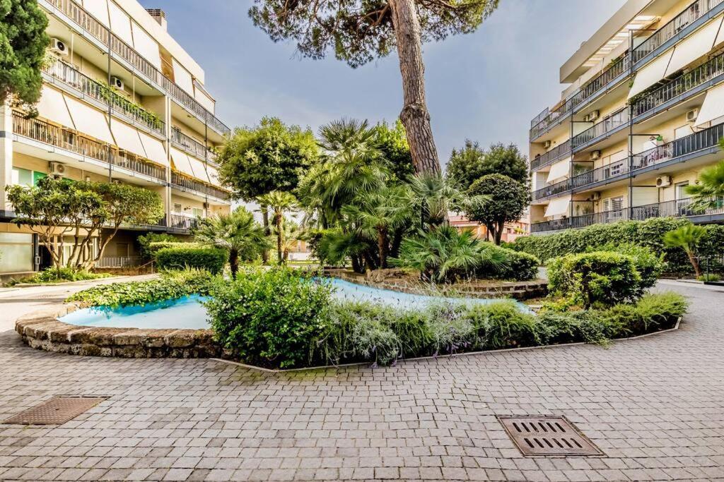 Luxury Apartment Front Of Cavalieri Hilton Hotel Rome Exterior photo